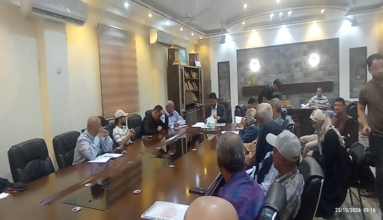 مدير عام الشيخ عثمان يترأس الاجتماع العاشر للمكتب التنفيذي ويناقش أوضاع القطاع الصحي