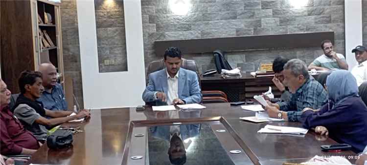 مدير عام الشيخ عثمان يترأس الاجتماع الدوري التاسع للمكتب التنفيذي ويناقش تقارير الأداء وتنمية الإيرادات